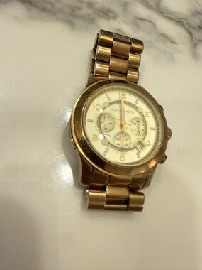 Michael Kors Gold and Cream Chronograph Bracelet Watch